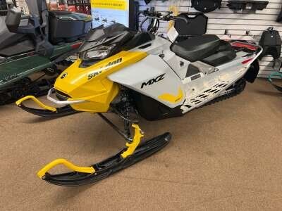 Ski Doo MXZ Neo - Image 4