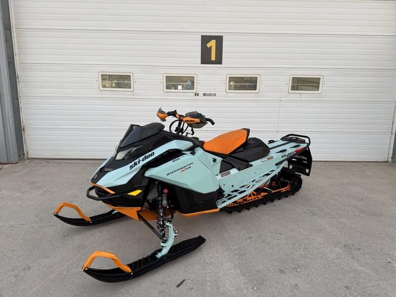 used-2024-Ski-Doo-Backcountry-for-Sale
